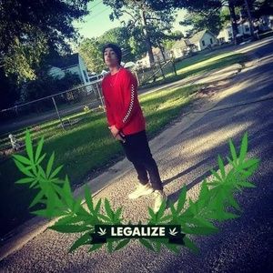 Meet your Posher, Juliano